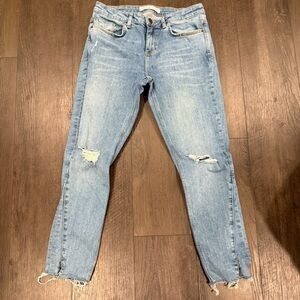 Zara Ankle Cropped Jeans